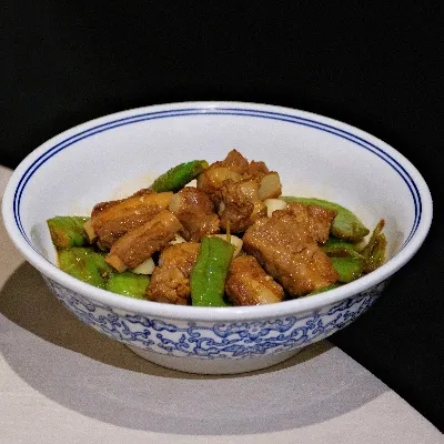 擂辣椒烧排骨